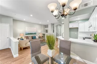 Photo #6: OC26061136 Listing 