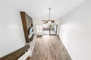 Photo #6: OC26061155 Listing