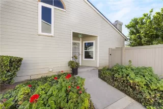 Photo #2: OC26061268 Listing 