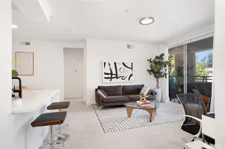 Photo #2: OC26061272 Listing