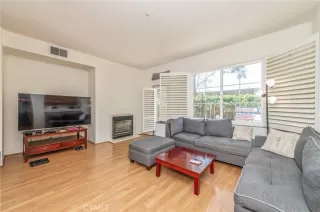 Photo #6: OC26061511 Listing