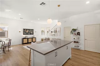 Photo #4: OC26061520 Listing 