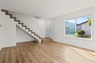 Photo #6: OC26061580 Listing