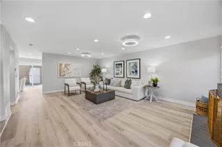 Photo #4: OC26061594 Listing