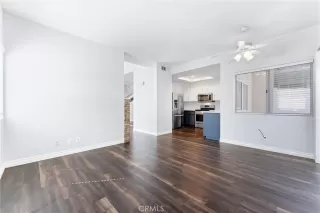 Photo #5: OC26061795 Listing 