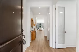 Photo #2: OC26061992 Listing