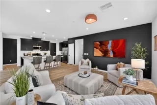 Photo #5: OC26062041 Listing 