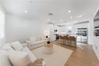 Photo #6: OC26062446 Listing 