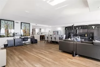 Photo #4: OC26062536 Listing