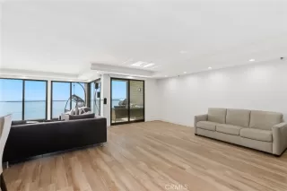 Photo #5: OC26062536 Listing