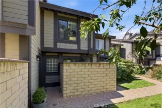 Photo #1: OC26062869 Listing