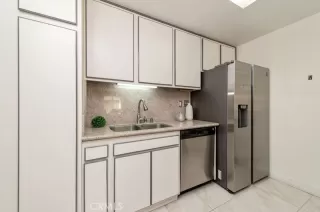 Photo #6: OC26062997 Listing