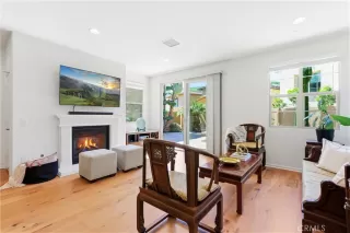 Photo #2: OC26063055 Listing