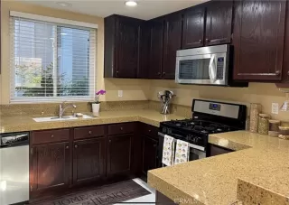 Photo #3: OC26063077 Listing 