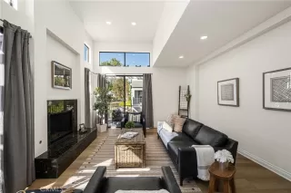 Photo #3: OC26063285 Listing 