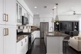 Photo #2: OC26063391 Listing 