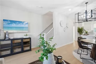 Photo #3: OC26063769 Listing