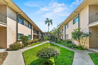 Photo #4: OC26063825 Listing 