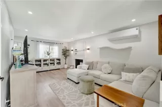 Photo #3: OC26063951 Listing 