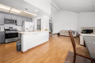 Photo #4: OC26064302 Listing 