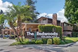 More Details about MLS # OC26064371 : 1044 CABRILLO PARK DR B