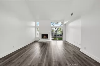 Photo #3: OC26064725 Listing