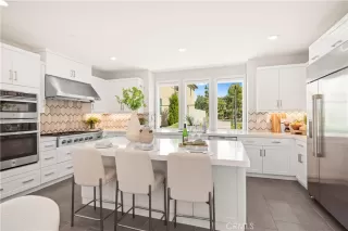 Photo #6: OC26065033 Listing