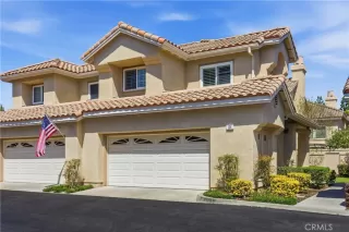 Photo #4: OC26065343 Listing