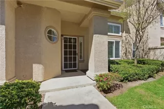 Photo #5: OC26065343 Listing