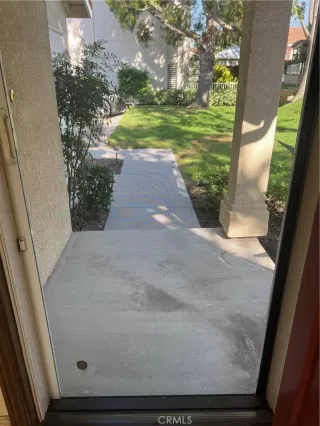 Photo #4: OC26065359 Listing 