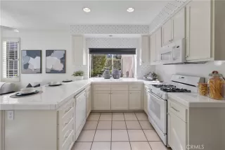 Photo #6: OC26065449 Listing 