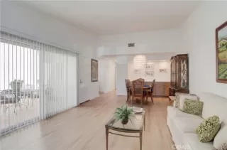 Photo #6: OC26065589 Listing 