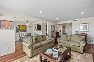 Photo #4: OC26065739 Listing