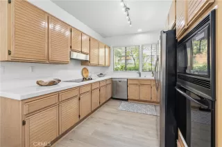 Photo #4: OC26065755 Listing 