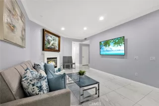 Photo #4: OC26066003 Listing 