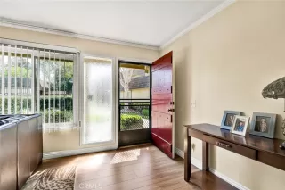 Photo #4: OC26066092 Listing 