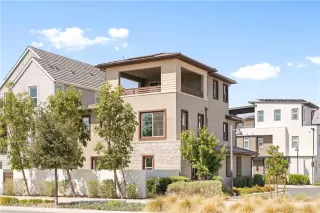 Photo #1: OC26066170 Listing 