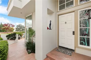 Photo #3: OC26066188 Listing 