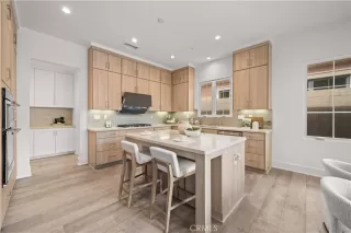 Photo #5: OC26066225 Listing 