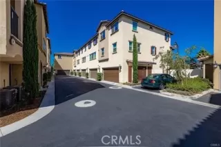 Photo #5: OC26066392 Listing