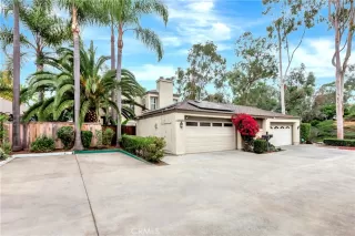 Photo #1: OC26067026 Listing