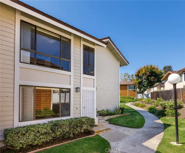 MLS: OC26067113 Condo For Sale