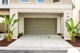 Photo #3: OC26067669 Listing 