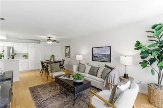 Photo #4: OC26067797 Listing 