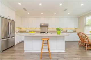 Photo #6: OC26067997 Listing