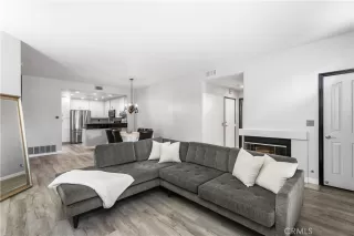 Photo #5: OC26068434 Listing 