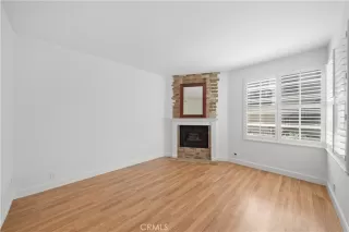 Photo #4: OC26068554 Listing