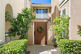 Photo #4: OC26068787 Listing