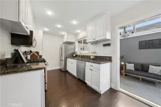 Photo #3: OC26068996 Listing