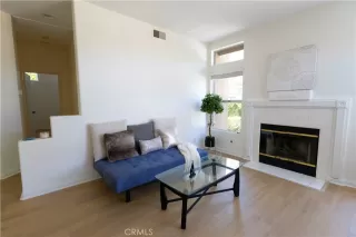 Photo #1: OC26069098 Listing 